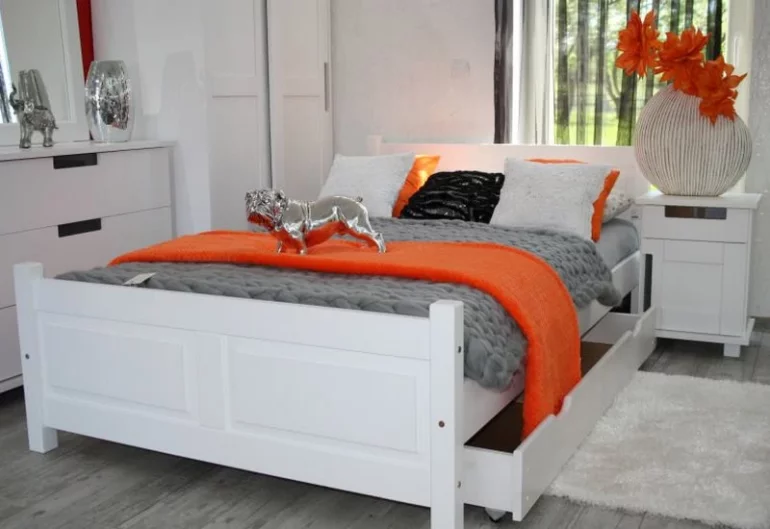 ONION tömörfa ágy + matrac + ágyrács 120x200 cm
